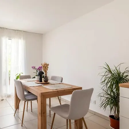 Apartmán Cozy And Charming Centrally Located