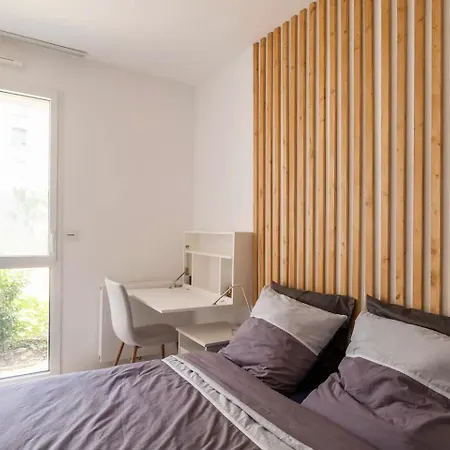 Cozy And Charming Centrally Located Apartmán *
